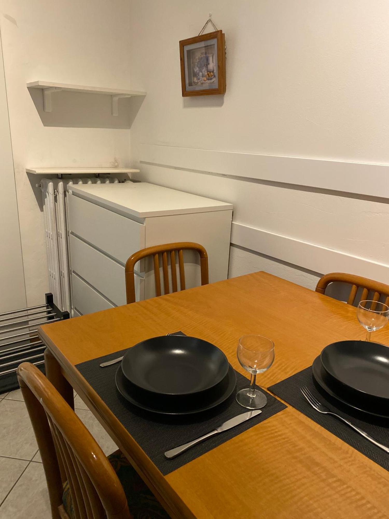 Lake Front Apartments, Lecco Szoba fotó